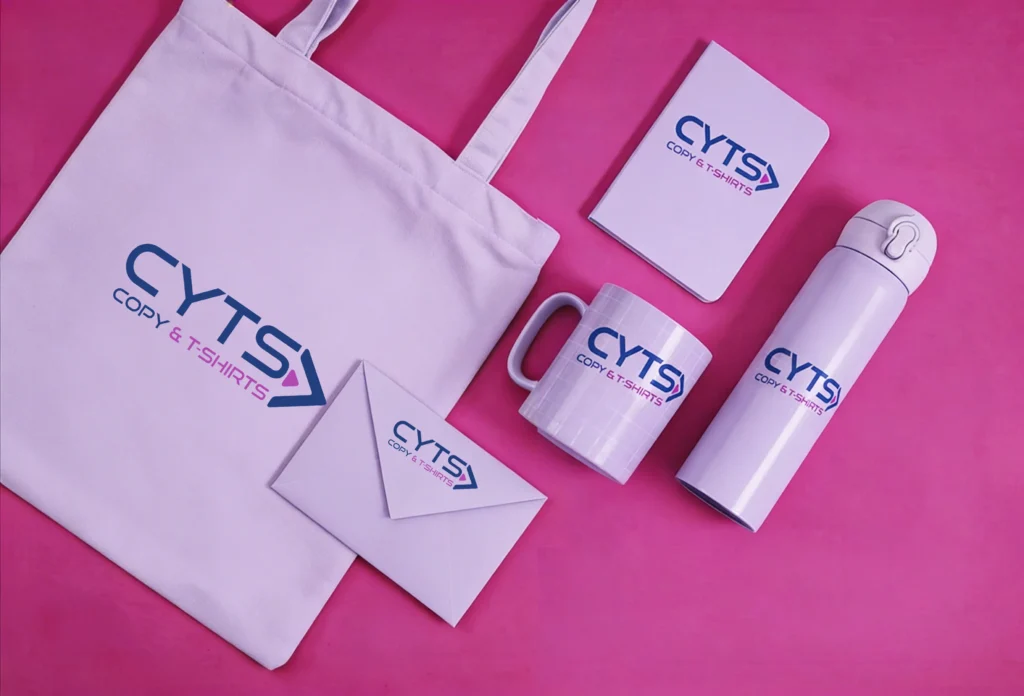 Ejemplo de merchandising personalizado con logotipo aplicado en distintos productos promocionales